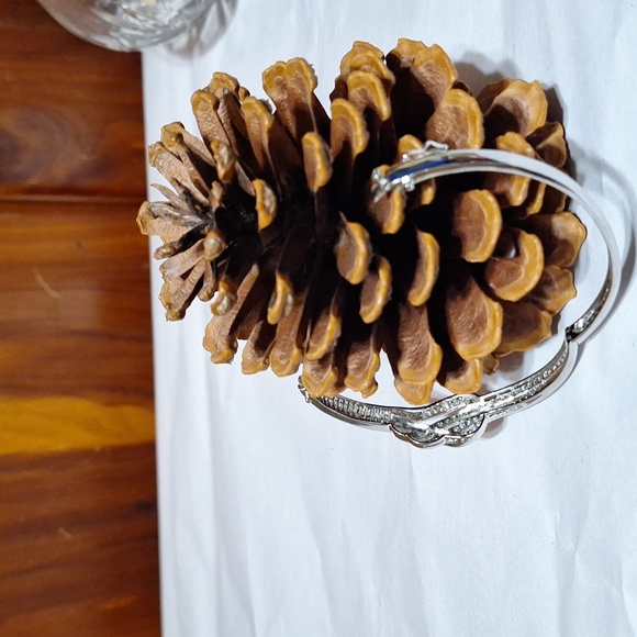 Baguettes and princess cut Sapphire bracelet. - Picture 4 of 6